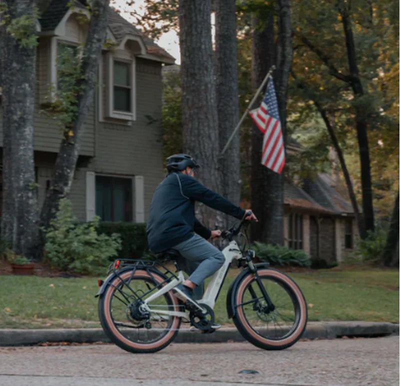 AIMA Big Sur All-Terrain E-Bike in White